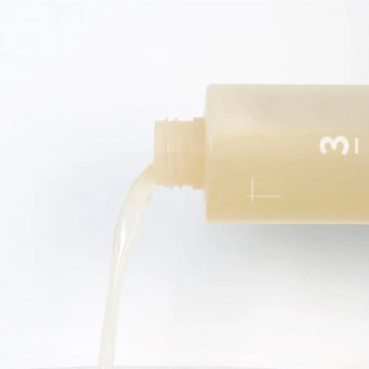 Numbuzin Super Glowing Essence Toner 200ml